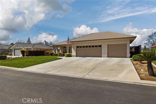 Detail Gallery Image 8 of 70 For 4401 Palisades, Bakersfield,  CA 93308 - 4 Beds | 3 Baths