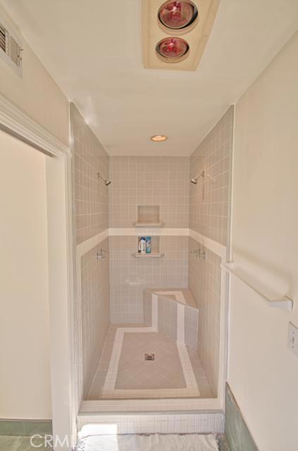 304 Avenue E, Redondo Beach, California 90277, 6 Bedrooms Bedrooms, ,4 BathroomsBathrooms,Residential,Sold,Avenue E,SB13009871