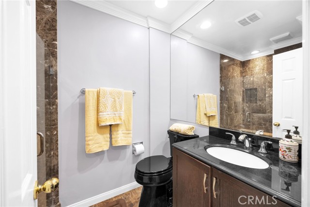 6745 Yearling Street, Lakewood CA: https://media.crmls.org/medias/adced65f-436c-4f79-84c8-5254a0d957c8.jpg