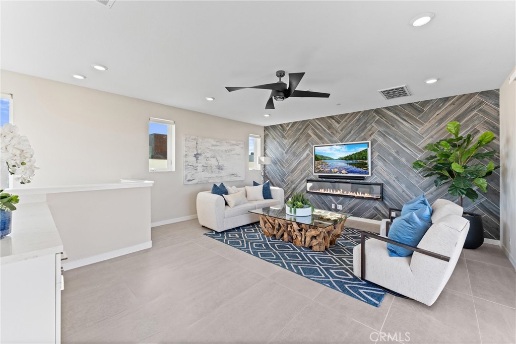 Adcf19Ea Aa03 4D1A B993 6F4F99Bc74C6 419 Transport, Tustin, Ca 92782 &Lt;Span Style='BackgroundColor:transparent;Padding:0Px;'&Gt; &Lt;Small&Gt; &Lt;I&Gt; &Lt;/I&Gt; &Lt;/Small&Gt;&Lt;/Span&Gt;