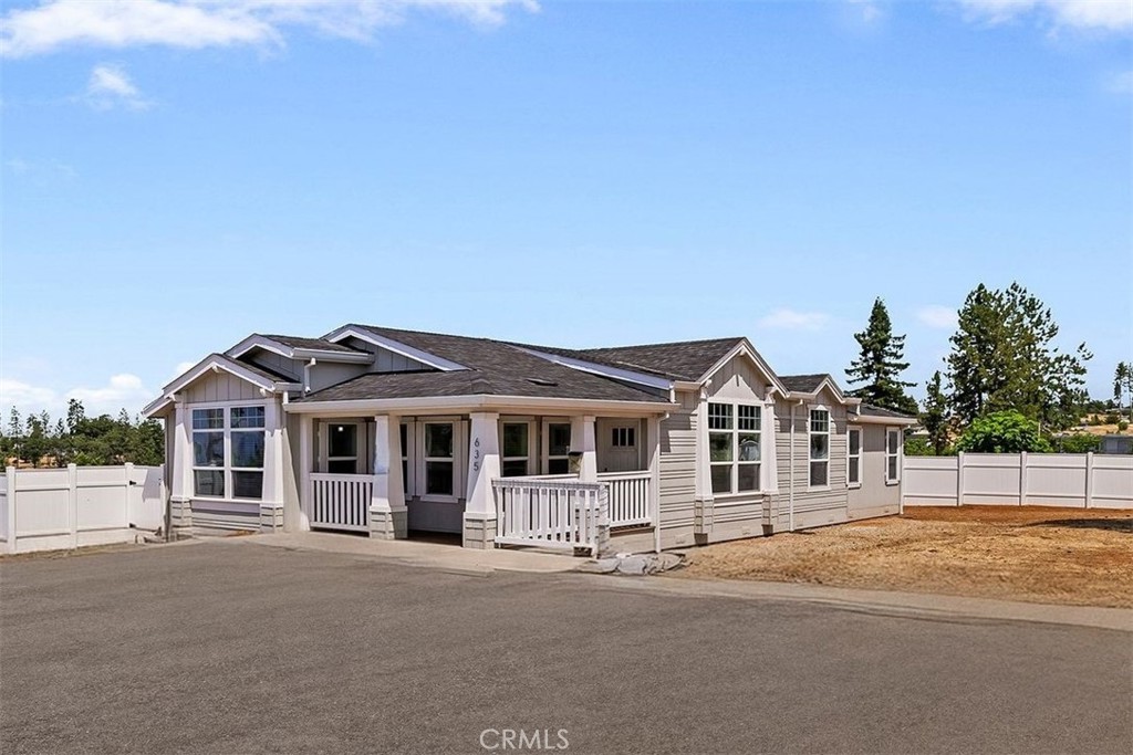 635 Boquest Boulevard