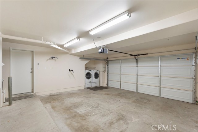 Detail Gallery Image 15 of 15 For 1529 Artesia Bld #B,  Manhattan Beach,  CA 90266 - 3 Beds | 2/1 Baths