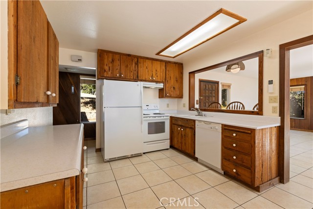 Detail Gallery Image 9 of 45 For 2972 Crystal Dr, Kelseyville,  CA 95451 - 2 Beds | 2 Baths