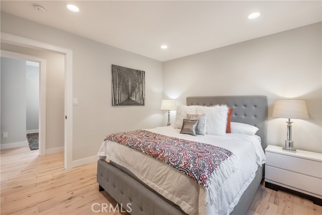 Detail Gallery Image 9 of 27 For 4039 Clayton Ave, Los Angeles,  CA 90027 - 3 Beds | 2 Baths