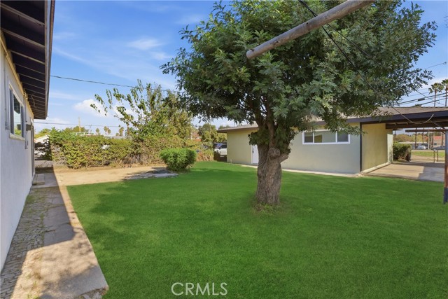 577 Herrington N Avenue, San Bernardino CA: https://media.crmls.org/medias/add22d27-bad9-487c-bada-be112673e347.jpg