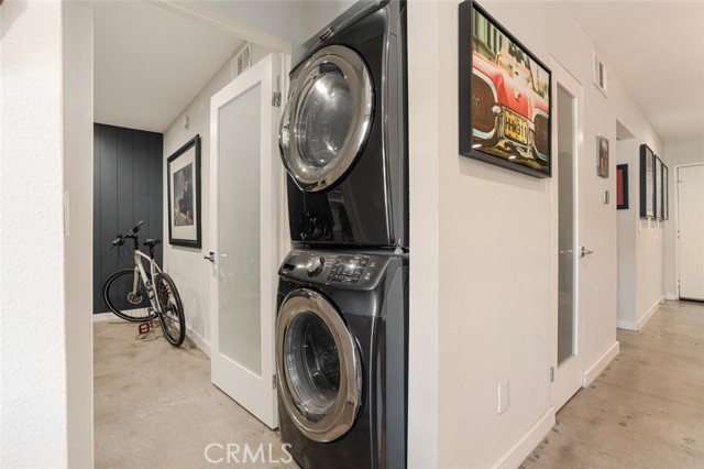 Detail Gallery Image 14 of 30 For 5510 Owensmouth Ave #109,  Woodland Hills,  CA 91367 - 2 Beds | 2 Baths