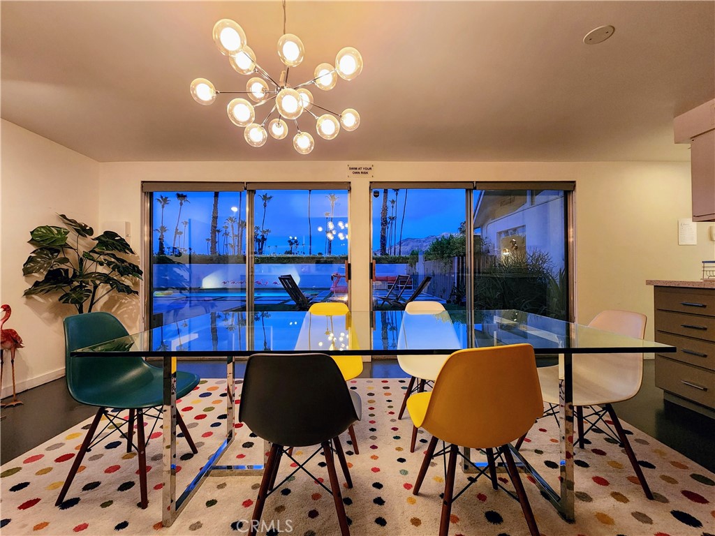https://media.crmls.org/medias/add28b7a-f3ea-48c4-8d1c-aa528be9f739.jpg?preset=X-Large