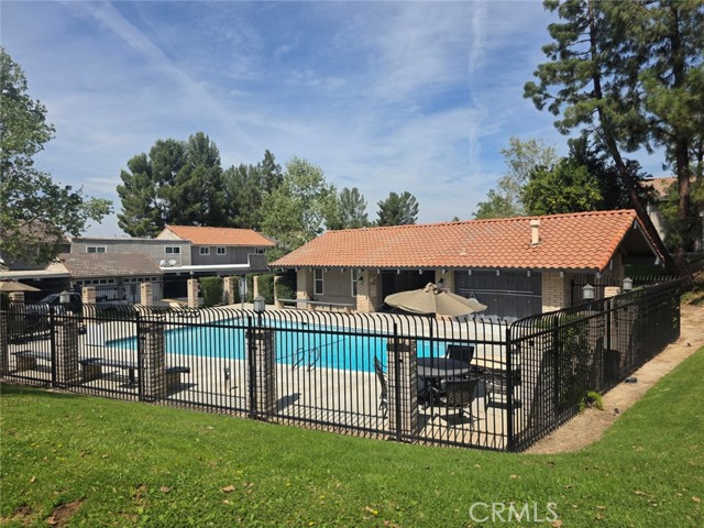 Detail Gallery Image 35 of 38 For 26938 via Terraza, Saugus,  CA 91350 - 3 Beds | 3 Baths