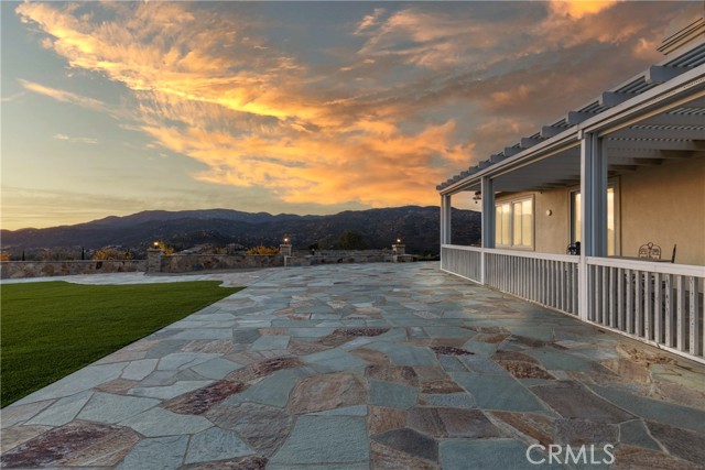 Detail Gallery Image 4 of 38 For 20245 Paseo Montana, Murrieta,  CA 92562 - 4 Beds | 3 Baths