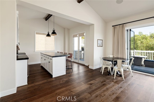 550 Helberta Avenue, Redondo Beach, California 90277, 5 Bedrooms Bedrooms, ,3 BathroomsBathrooms,Residential,Sold,Helberta,SB21204332