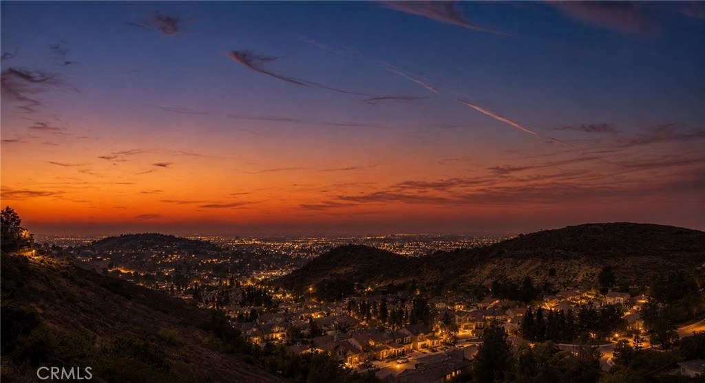 https://media.crmls.org/medias/add4bfbd-2bb0-4ac5-b5e5-9193e1d01f6a.jpg?preset=X-Large