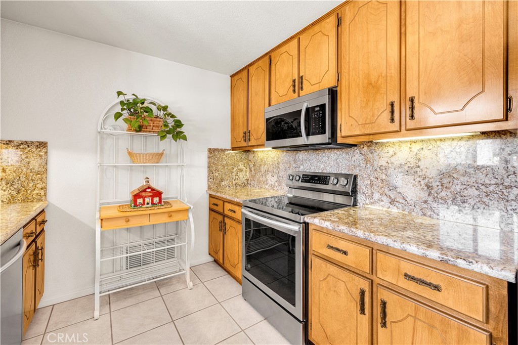 MLS #JT25177194 image #32