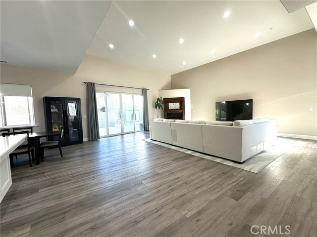 4654 Hummel Drive, Santa Maria CA: https://media.crmls.org/medias/add5162d-aec6-4025-8987-ef625ddca603.jpg