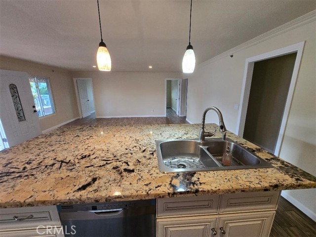 Detail Gallery Image 5 of 9 For 1142 Nipomo, Los Osos,  CA 93402 - 4 Beds | 1 Baths