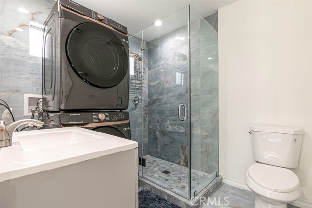 10019 Norwich Avenue, Mission Hills (San Fernando) CA: https://media.crmls.org/medias/add55e6b-8e95-4728-a765-fcad2b5bdab4.jpg