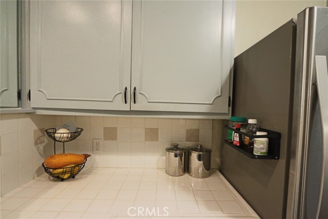 Detail Gallery Image 29 of 71 For 19208 Avenue of the Oaks #J,  Newhall,  CA 91321 - 2 Beds | 1/1 Baths