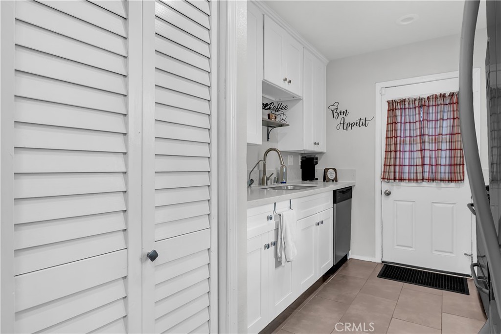 MLS #DW25218126 image #10