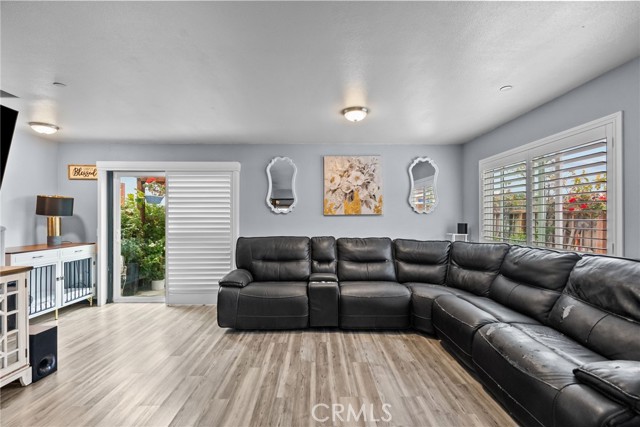 26120 Goldman Place, Saugus CA: https://media.crmls.org/medias/add801d3-7537-409c-aa88-7d40a856062b.jpg