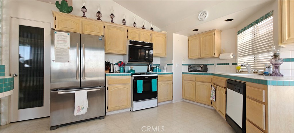 MLS #JT25242388 image #7