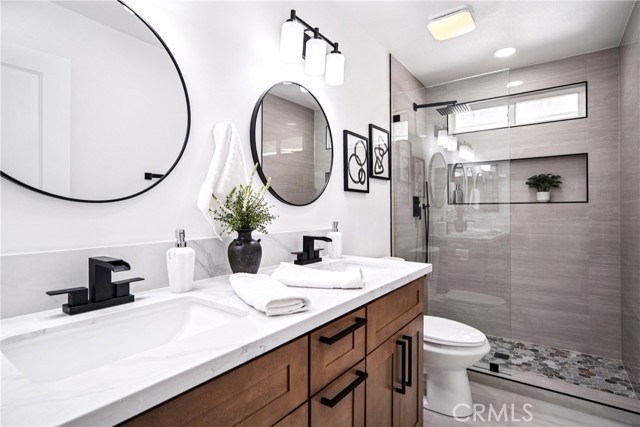 Detail Gallery Image 22 of 43 For 25496 Coral Wood St, Lake Forest,  CA 92630 - 5 Beds | 3 Baths