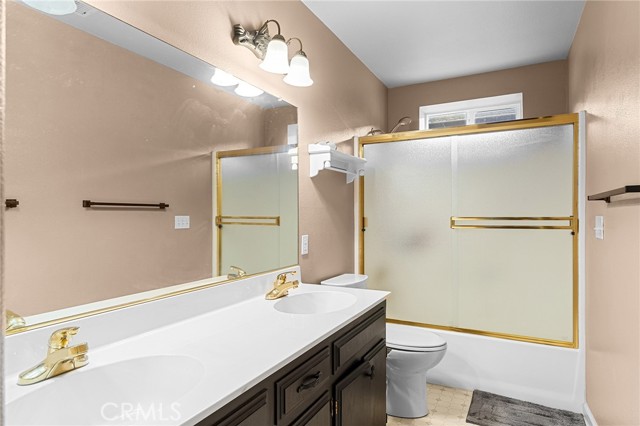 Detail Gallery Image 27 of 64 For 5370 Royal Oaks Dr, Oroville,  CA 95966 - 3 Beds | 2/1 Baths