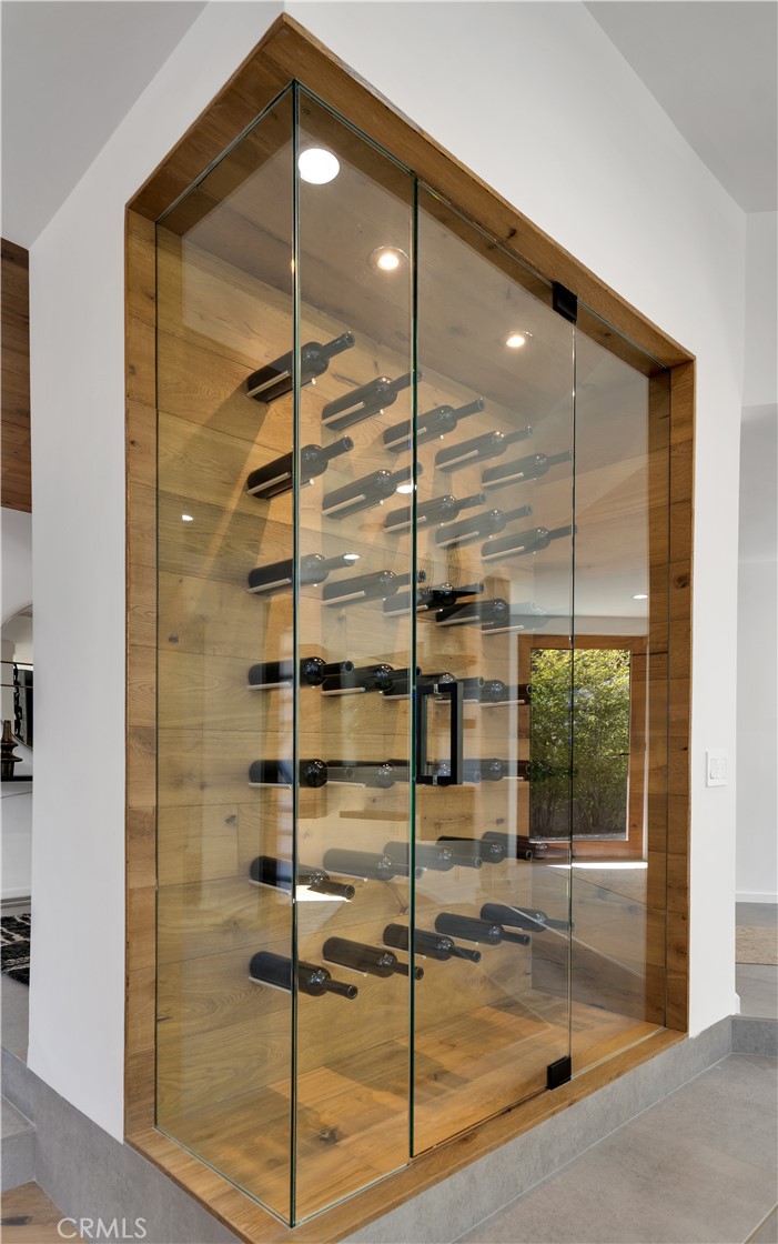 20. 2743 Laurel Canyon Boulevard Los Angeles, CA 90046