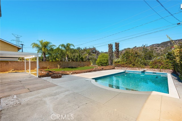 925 Eastglen photo 25