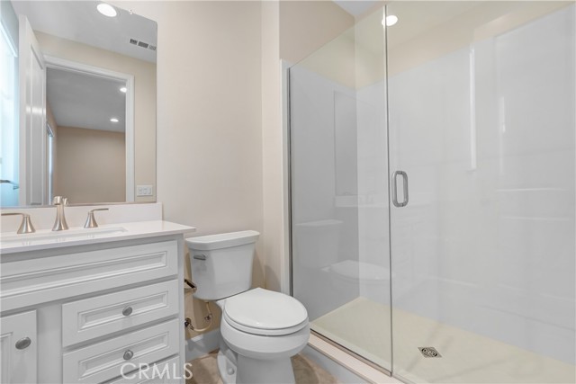 Detail Gallery Image 22 of 40 For 21201 Wildflower Way, Chatsworth,  CA 91311 - 5 Beds | 5 Baths