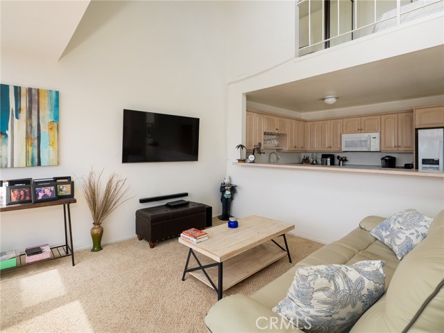 220 The Village, Redondo Beach, California 90277, 1 Bedroom Bedrooms, ,1 BathroomBathrooms,Residential,Sold,The Village,SB24153464