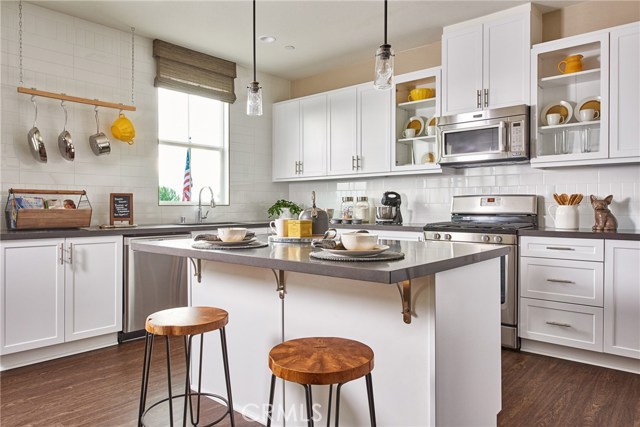1024 W Baseline Road