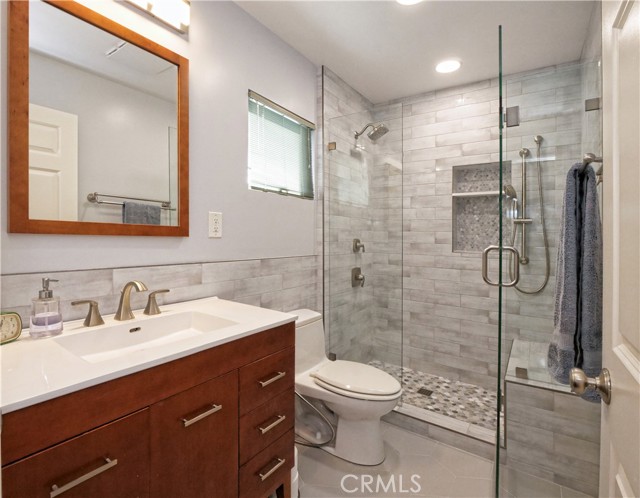 Detail Gallery Image 22 of 32 For 540 5th Pl, Manhattan Beach,  CA 90266 - 3 Beds | 2 Baths