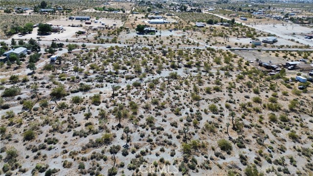 Detail Gallery Image 5 of 13 For 11 Evergreen Rd, Pinon Hills,  CA 92372 - – Beds | – Baths