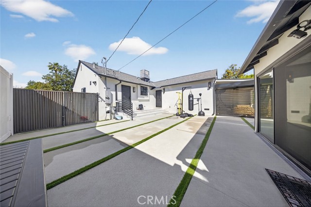 Detail Gallery Image 31 of 64 For 4926 Greenbush Ave, Sherman Oaks,  CA 91423 - 4 Beds | 3 Baths