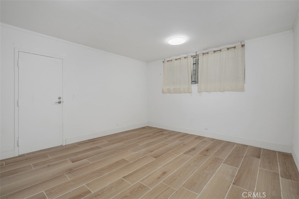 MLS #OC25238523 image #37