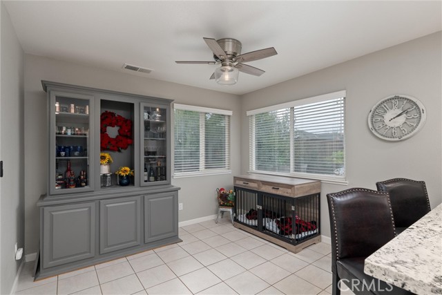 Detail Gallery Image 16 of 37 For 354 Silver Lake, Chico,  CA 95973 - 3 Beds | 2 Baths
