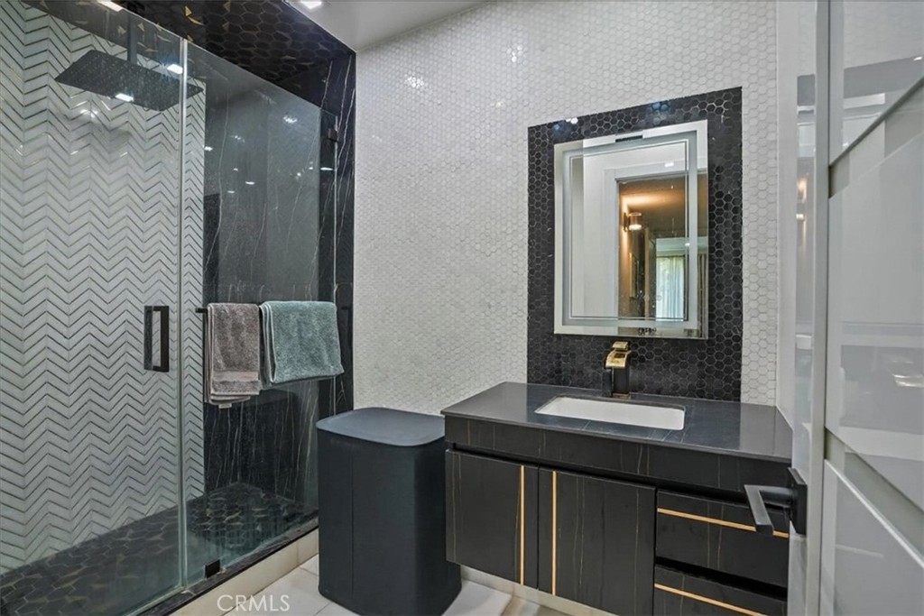 MLS #BB25174716 image #11