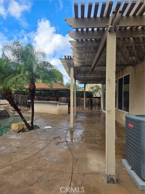 25015 Pine Mountain, Corona CA: https://media.crmls.org/medias/addef74d-30e7-4d2f-bf49-7fb8c0063ac5.jpg