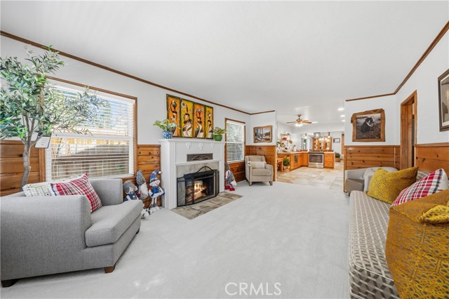 Detail Gallery Image 8 of 59 For 195 Knoll, Big Bear Lake,  CA 92315 - 5 Beds | 4 Baths