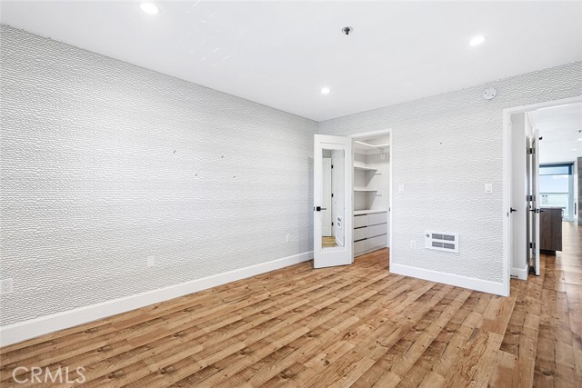 615 Esplanade, Redondo Beach, California 90277, 1 Bedroom Bedrooms, ,1 BathroomBathrooms,Residential,For Sale,Esplanade,SB25238600