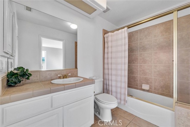 Detail Gallery Image 22 of 34 For 10180 Buffalo Rd, Oak Hills,  CA 92344 - 5 Beds | 4 Baths