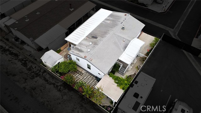 9850 Garfield, Huntington Beach CA: https://media.crmls.org/medias/ade27c26-7228-4573-b2e1-ad8566e07794.jpg