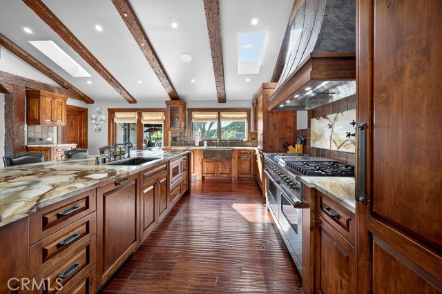 Detail Gallery Image 21 of 64 For 11159 Mcvine, Sunland,  CA 91040 - 4 Beds | 4 Baths