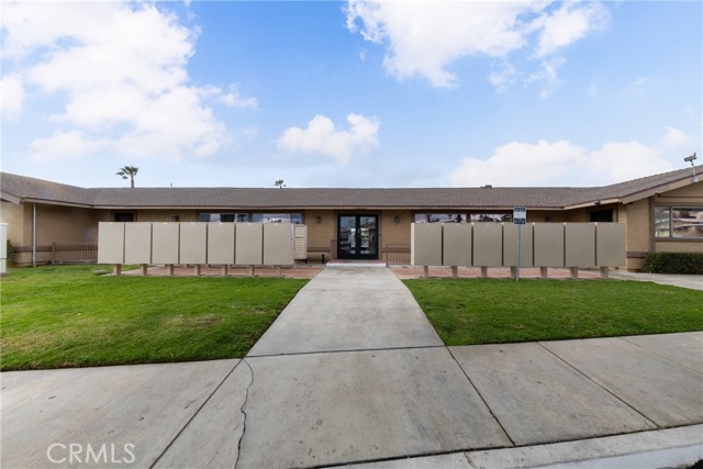 6130 Camino Real, Jurupa Valley CA: https://media.crmls.org/medias/ade2ed75-497d-45e5-af73-fcdd87cc538c.jpg