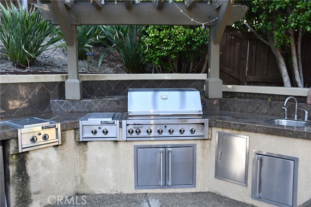 out door kitchen
