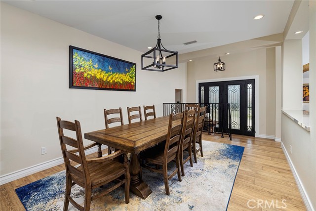 Detail Gallery Image 16 of 45 For 19151 Oriente Dr, Yorba Linda,  CA 92886 - 4 Beds | 4/1 Baths