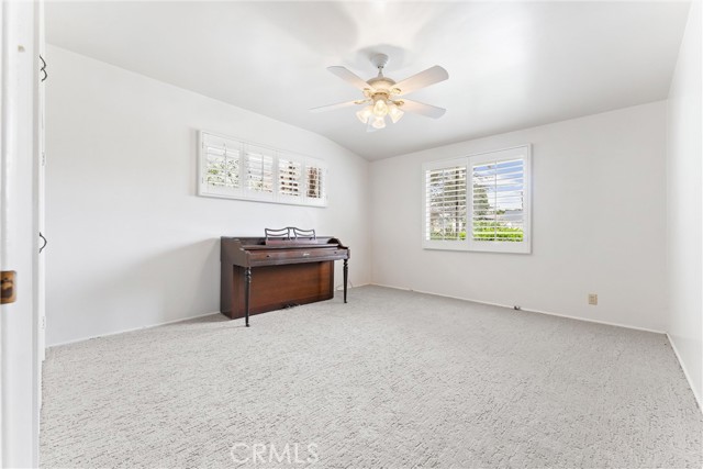 8333 Calmosa Avenue, Whittier CA: https://media.crmls.org/medias/ade3c89b-f476-45ee-b62b-5f920d1f267c.jpg
