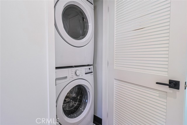 1227 N June Street, Hollywood CA: https://media.crmls.org/medias/ade3dc6a-d548-4739-81b4-c3a7eea2ea3b.jpg