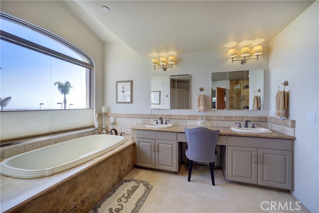 Detail Gallery Image 23 of 75 For 515 Windermere Ln, Arroyo Grande,  CA 93420 - 7 Beds | 8/1 Baths