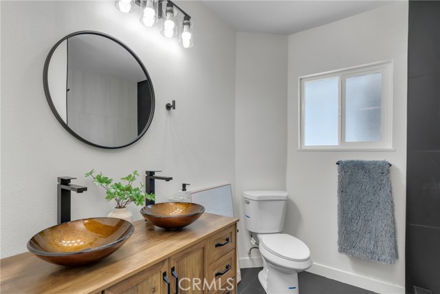 314 N Jackson Street, Santa Ana CA: https://media.crmls.org/medias/ade42dde-7407-4502-90a3-dac01797dcb5.jpg