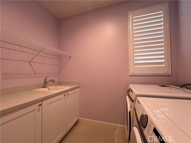 4292 S Heather Privado, Ontario CA: https://media.crmls.org/medias/ade496d6-916b-470f-9b7c-c631f4a064a7.jpg